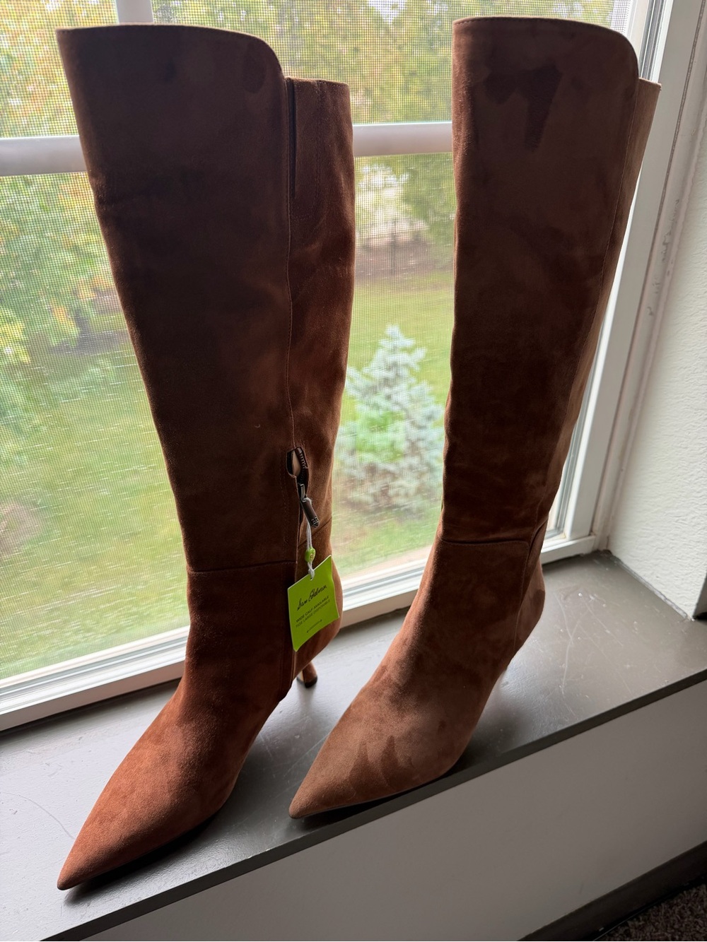 Sam Edelman “Taylin” suede boot w/ kitten heel